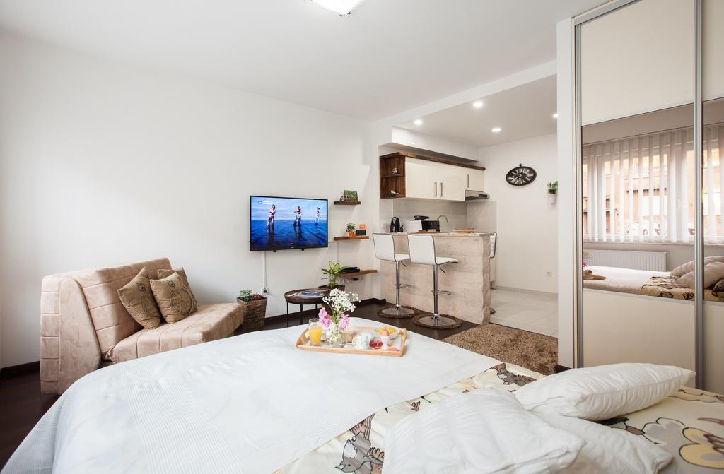 Zagrebrent Apartments Chambre photo